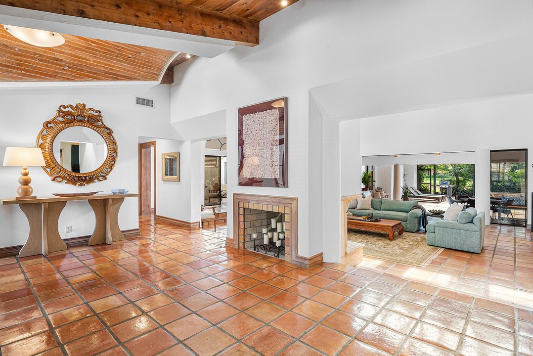 На продажу: $1,995,000 (4 спален, 4 ванн, 4023 Квадратных фут)