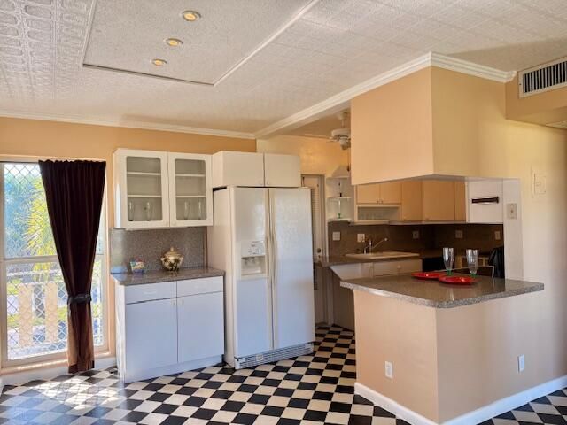 待售: $70,000 (1 贝兹, 1 浴室, 850 平方英尺)