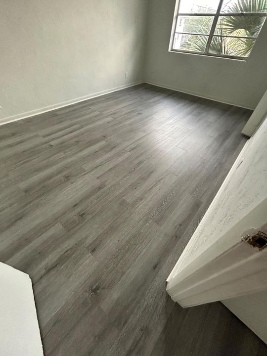 В аренду: $1,975 (2 спален, 1 ванн, 3328 Квадратных фут)