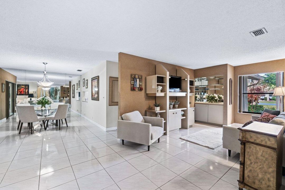 For Rent: $2,450 (2 beds, 2 baths, 1480 Square Feet)