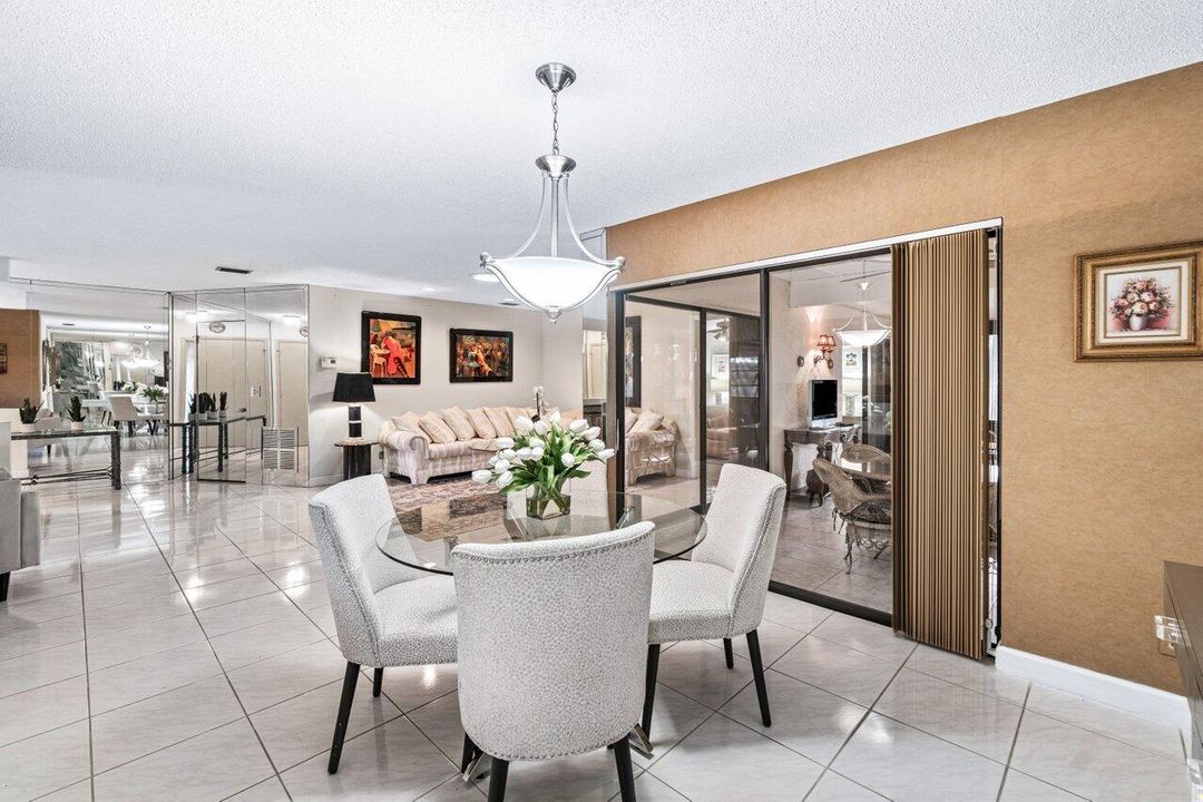 For Rent: $2,450 (2 beds, 2 baths, 1480 Square Feet)