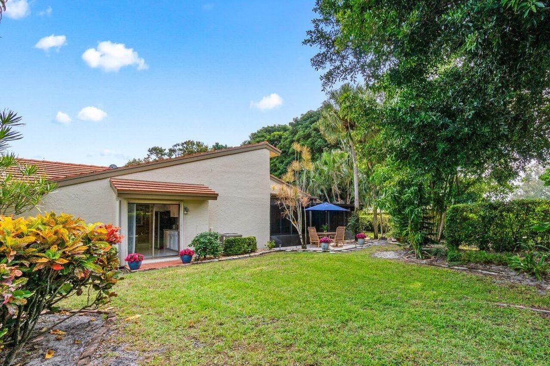 For Rent: $2,450 (2 beds, 2 baths, 1480 Square Feet)