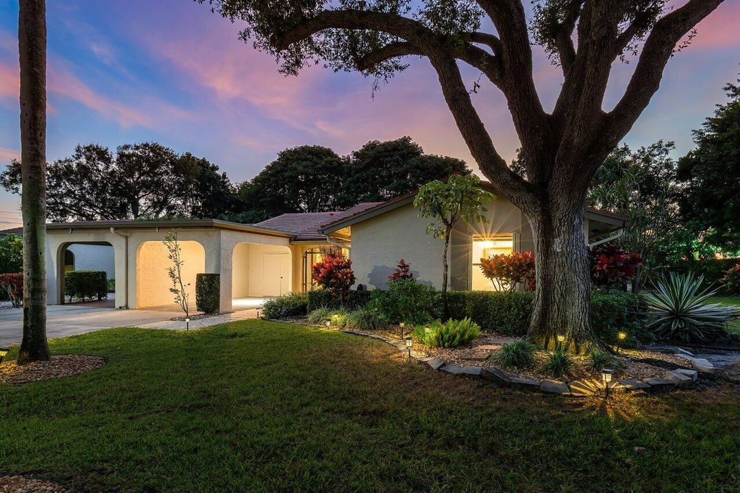 For Rent: $2,450 (2 beds, 2 baths, 1480 Square Feet)