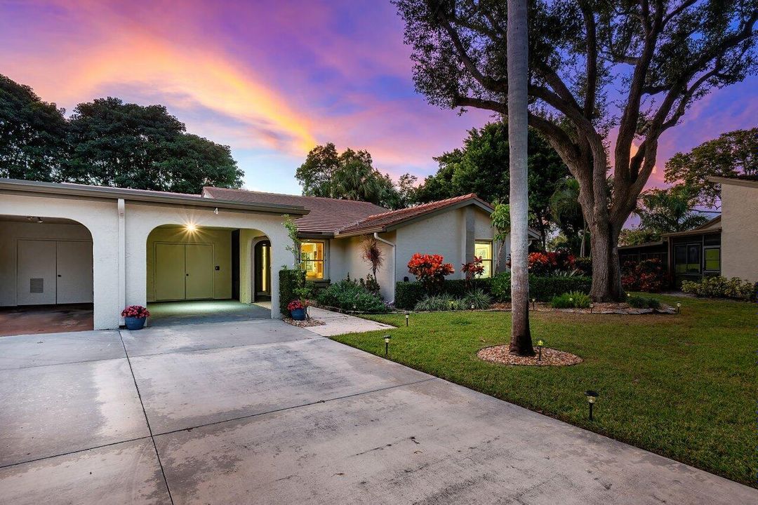 For Rent: $2,450 (2 beds, 2 baths, 1480 Square Feet)