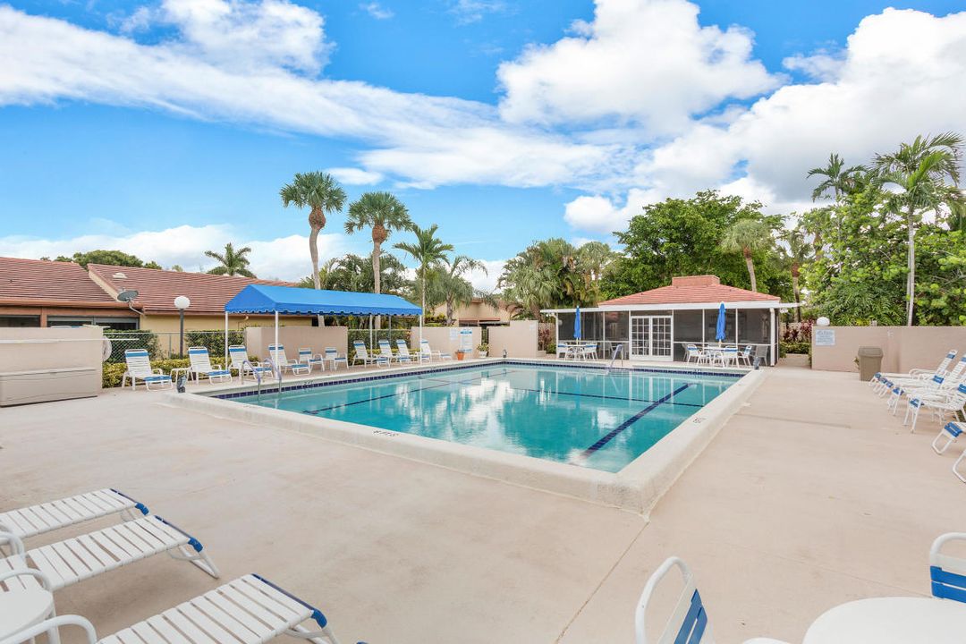 For Rent: $2,450 (2 beds, 2 baths, 1480 Square Feet)