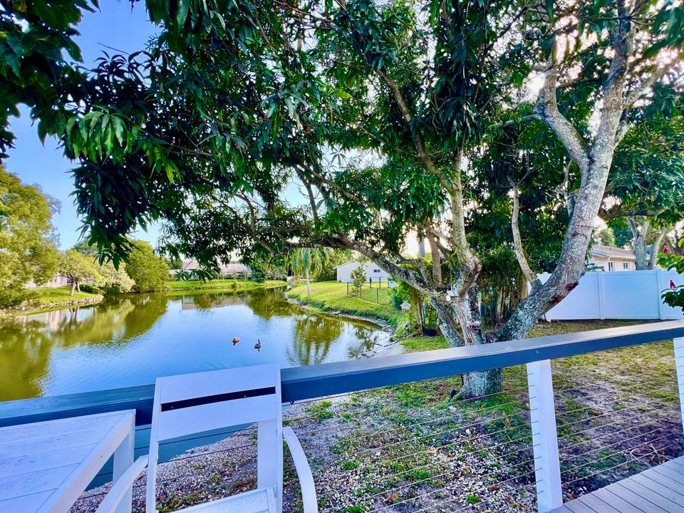 待售: $740,000 (3 贝兹, 2 浴室, 2707 平方英尺)