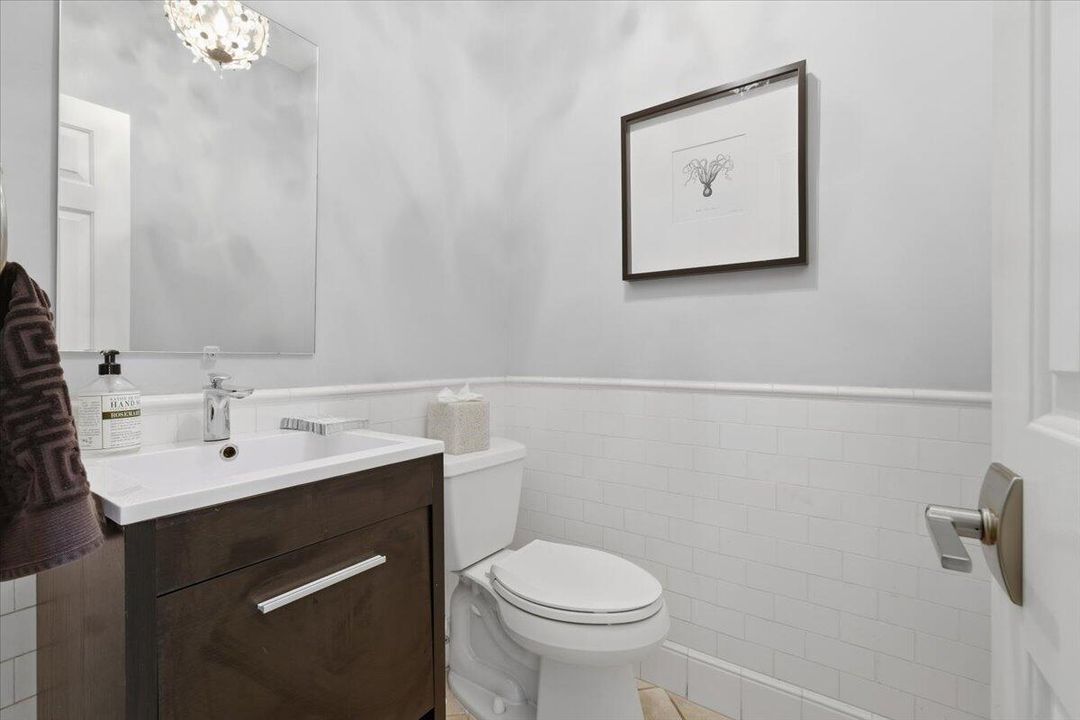 For Sale: $1,550,000 (5 beds, 3 baths, 3082 Square Feet)