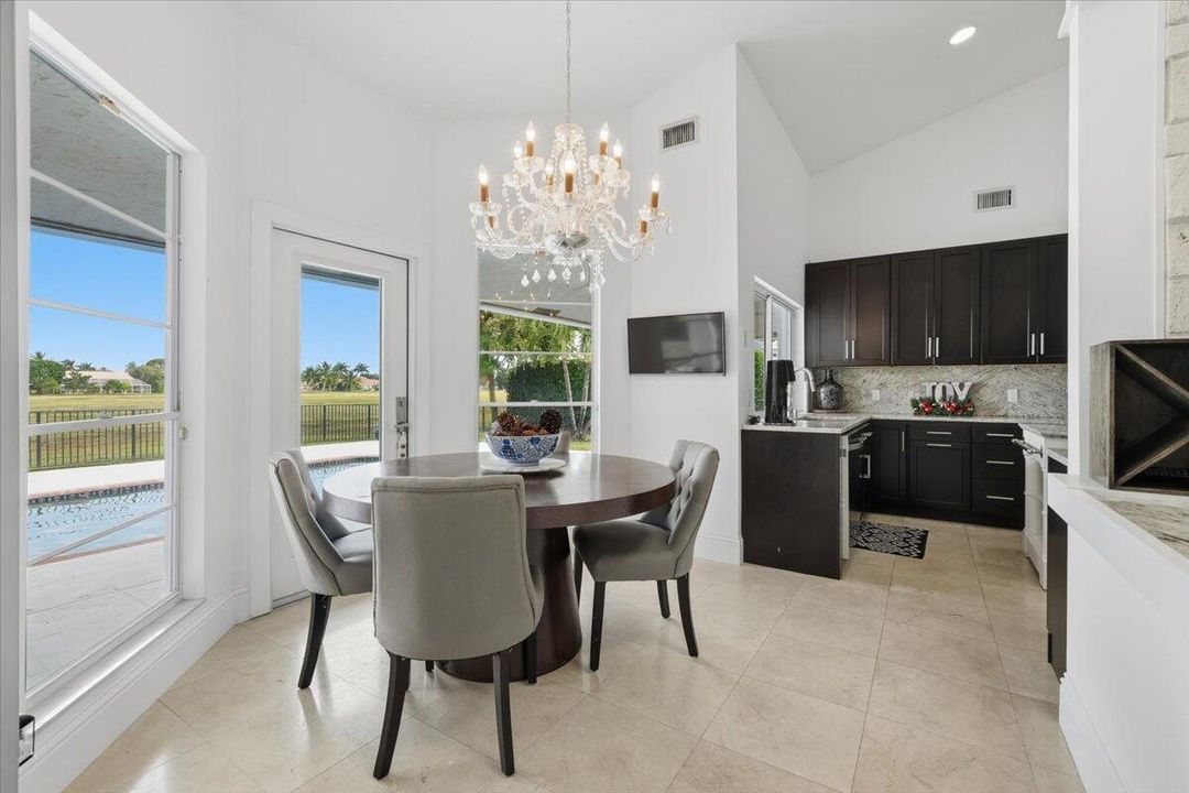 For Sale: $1,550,000 (5 beds, 3 baths, 3082 Square Feet)