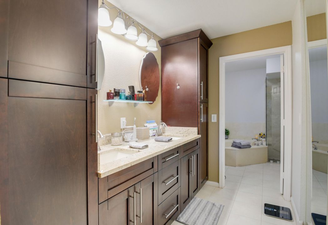 En Renta: $3,000 (3 camas, 2 baños, 1819 Pies cuadrados)