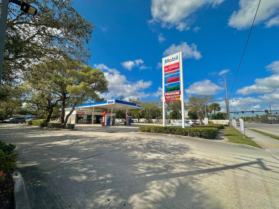 For Sale: $220,000 (0 beds, 0 baths, 6506 Square Feet)