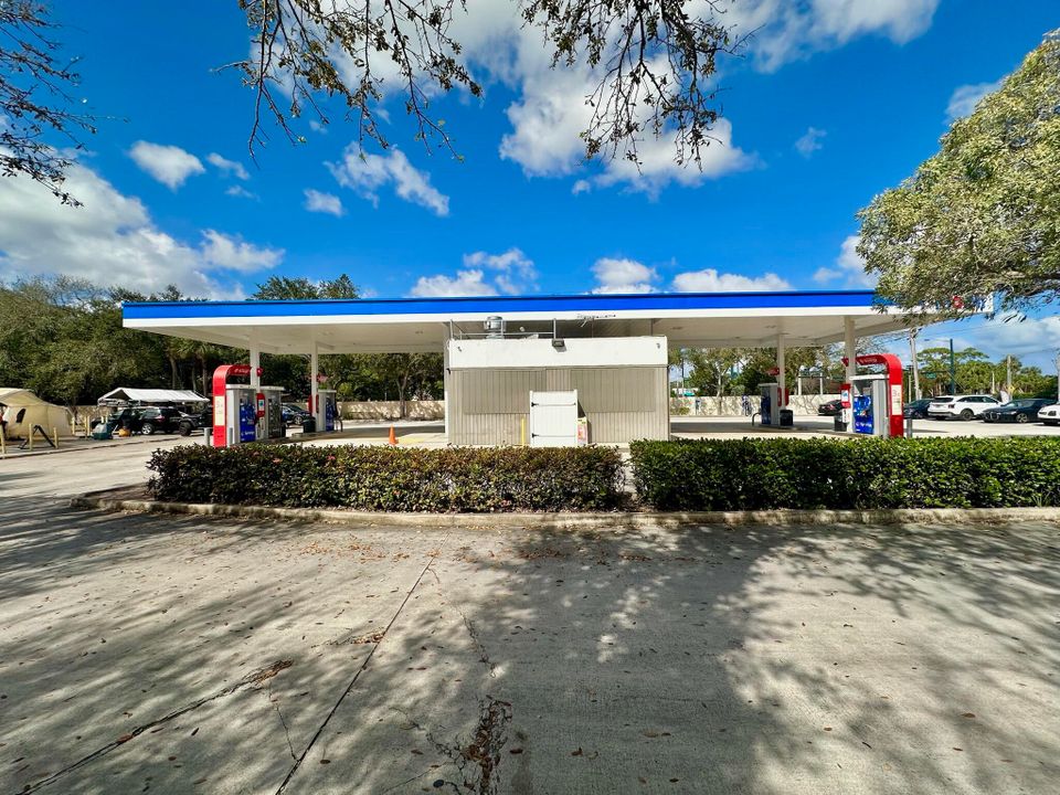 For Sale: $220,000 (0 beds, 0 baths, 6506 Square Feet)