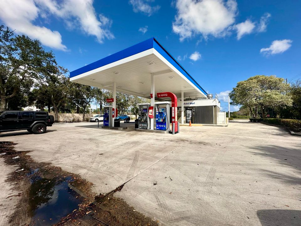 For Sale: $220,000 (0 beds, 0 baths, 6506 Square Feet)