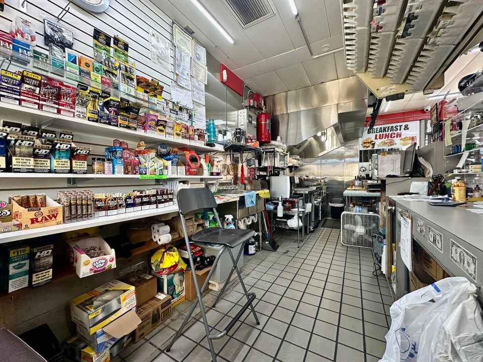 For Sale: $220,000 (0 beds, 0 baths, 6506 Square Feet)