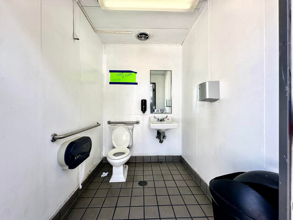 For Sale: $220,000 (0 beds, 0 baths, 6506 Square Feet)