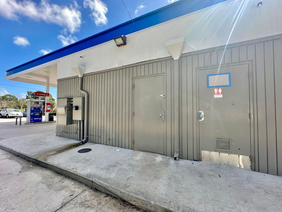 For Sale: $220,000 (0 beds, 0 baths, 6506 Square Feet)