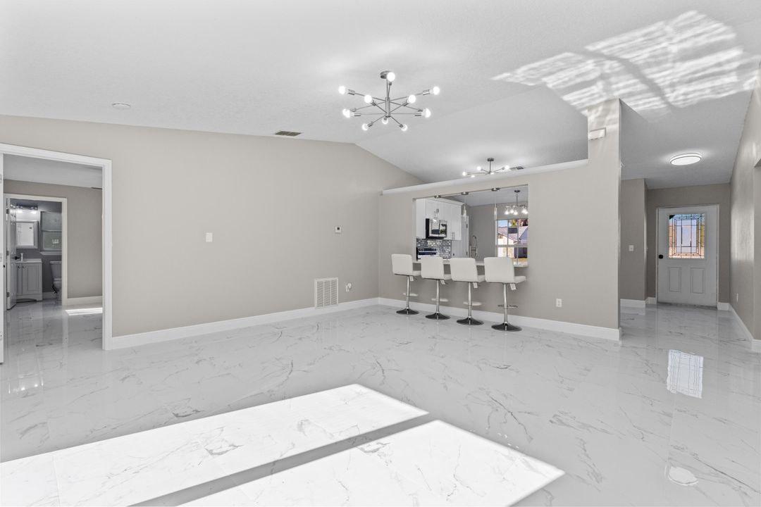 For Sale: $299,700 (3 beds, 2 baths, 1196 Square Feet)