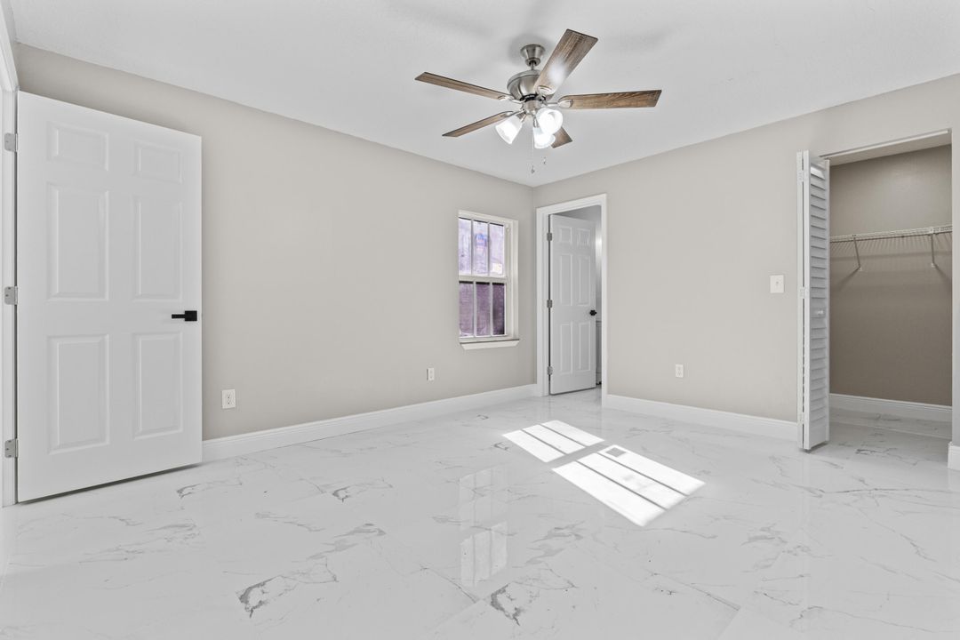 For Sale: $299,700 (3 beds, 2 baths, 1196 Square Feet)