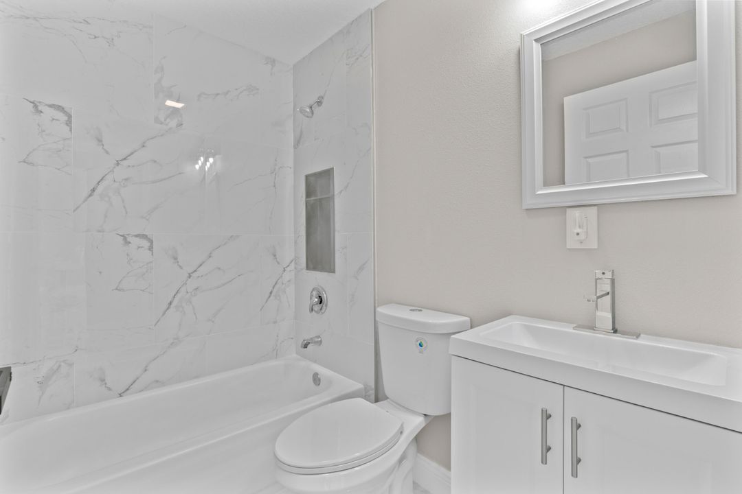 For Sale: $299,700 (3 beds, 2 baths, 1196 Square Feet)