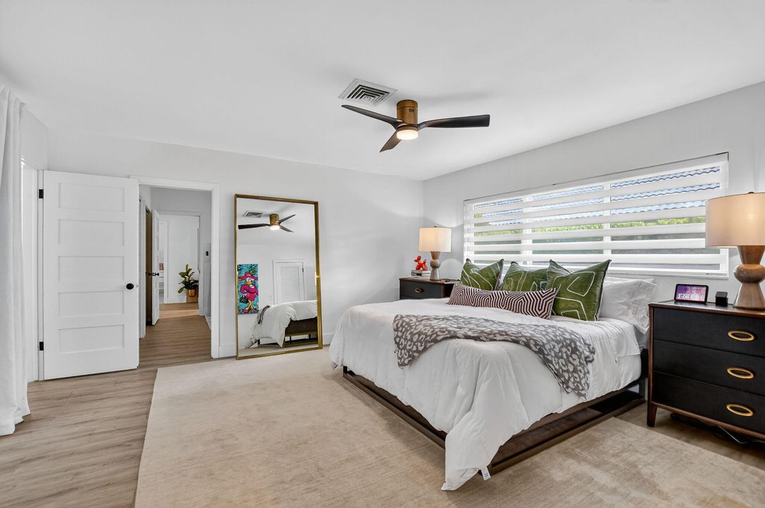 For Sale: $1,999,999 (3 beds, 2 baths, 1965 Square Feet)