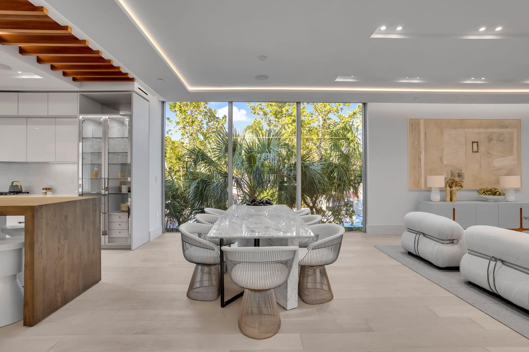 For Sale: $6,950,000 (4 beds, 4 baths, 3830 Square Feet)
