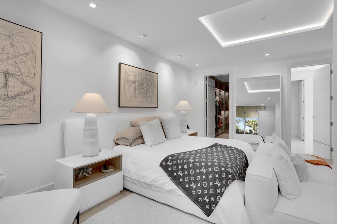 For Sale: $6,950,000 (4 beds, 4 baths, 3830 Square Feet)