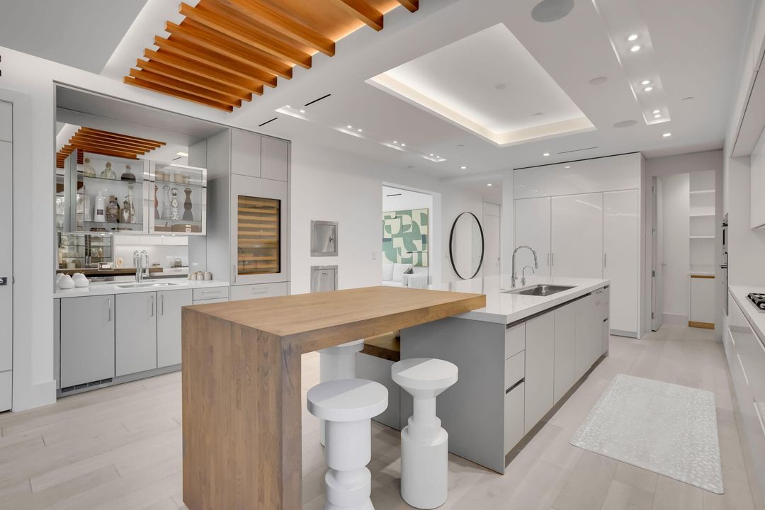 For Sale: $6,950,000 (4 beds, 4 baths, 3830 Square Feet)