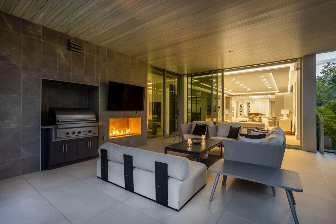 For Sale: $6,950,000 (4 beds, 4 baths, 3830 Square Feet)