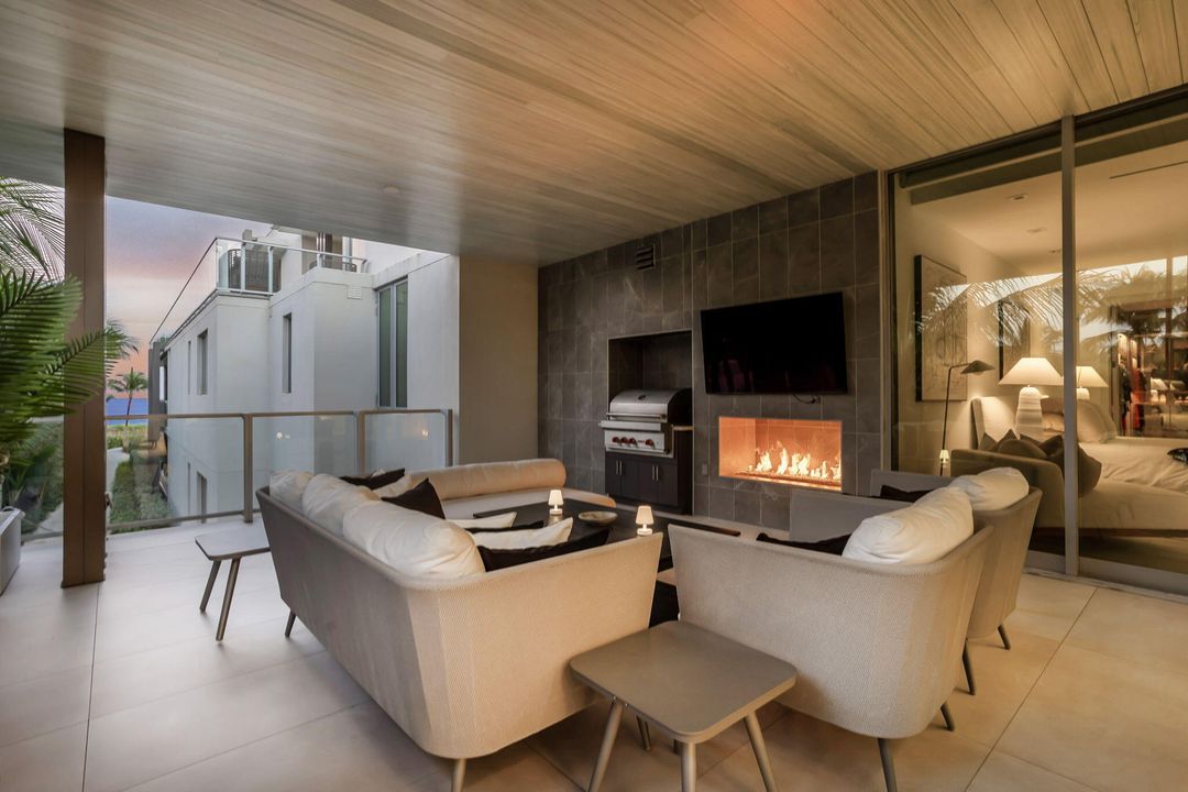 For Sale: $6,950,000 (4 beds, 4 baths, 3830 Square Feet)