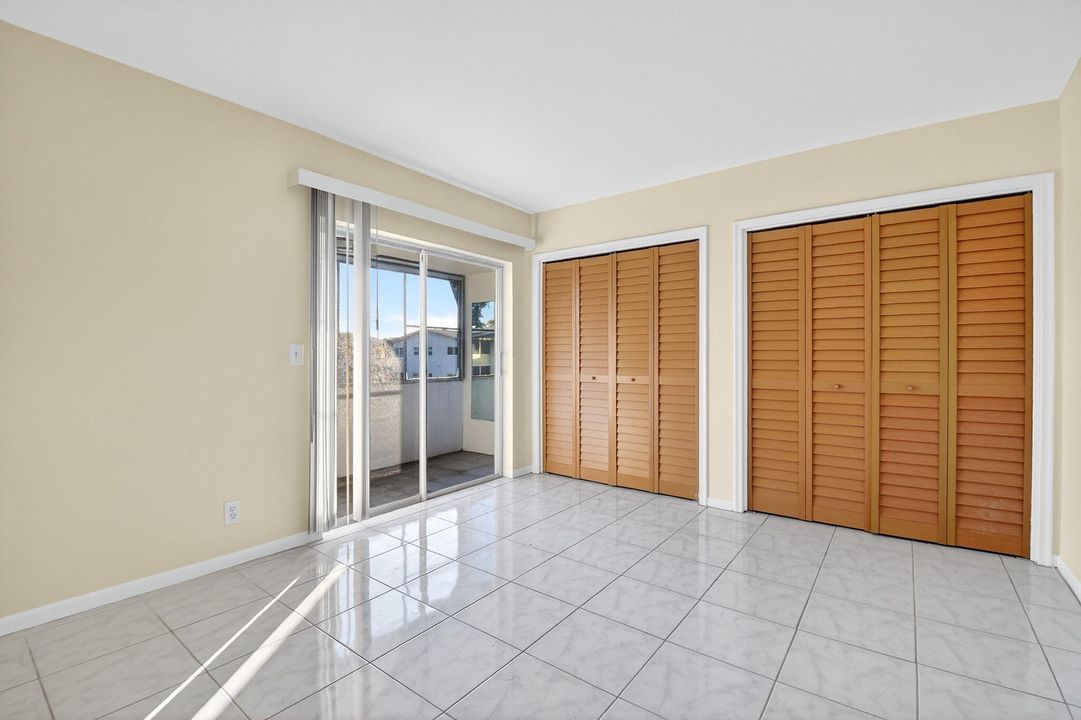 For Sale: $59,000 (1 beds, 1 baths, 570 Square Feet)