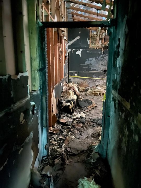 待售: $795,000 (4 贝兹, 2 浴室, 2477 平方英尺)