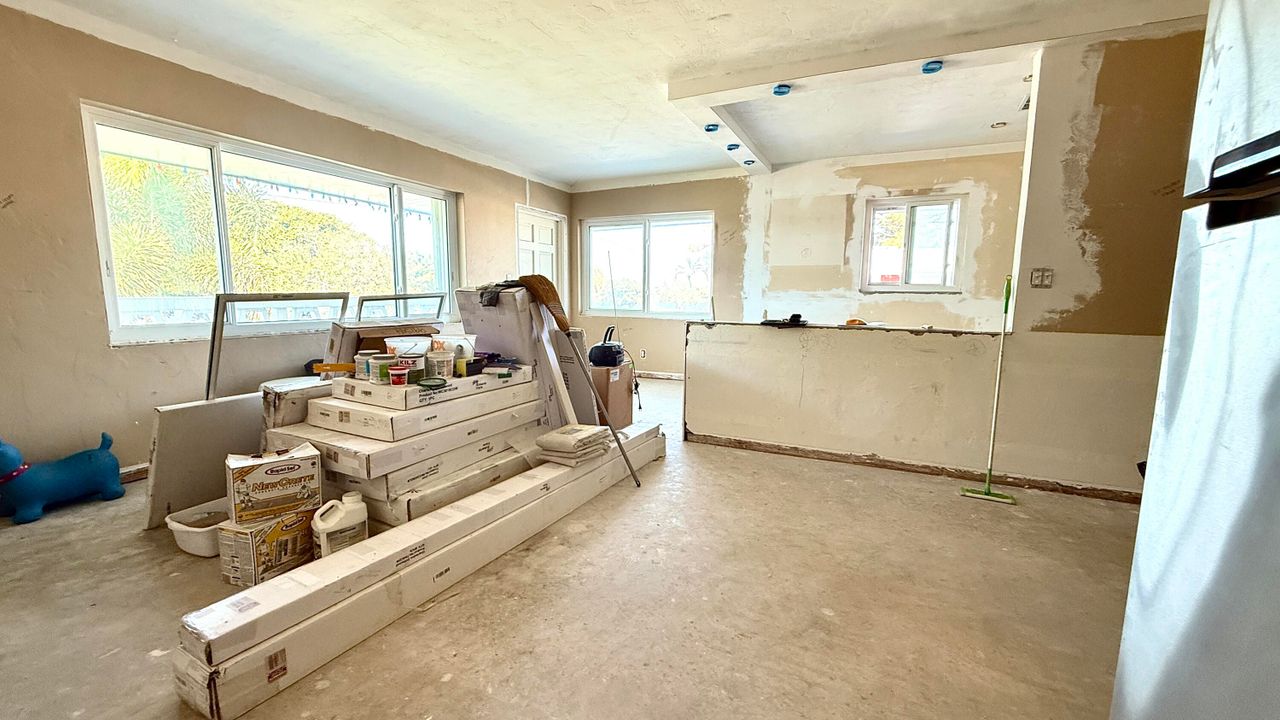 待售: $134,900 (2 贝兹, 2 浴室, 880 平方英尺)