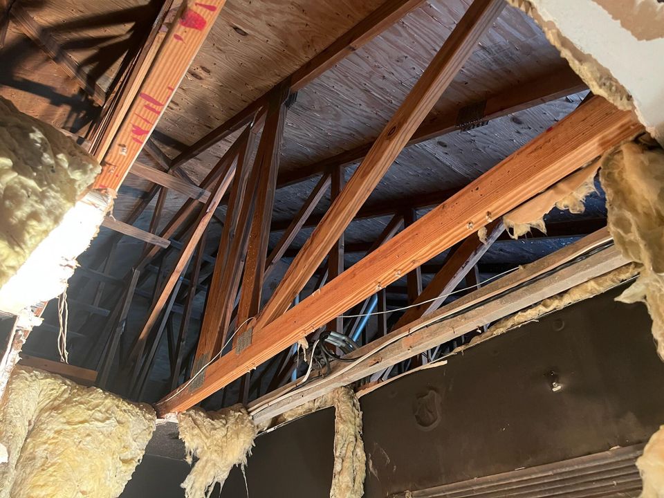 待售: $795,000 (4 贝兹, 2 浴室, 2477 平方英尺)