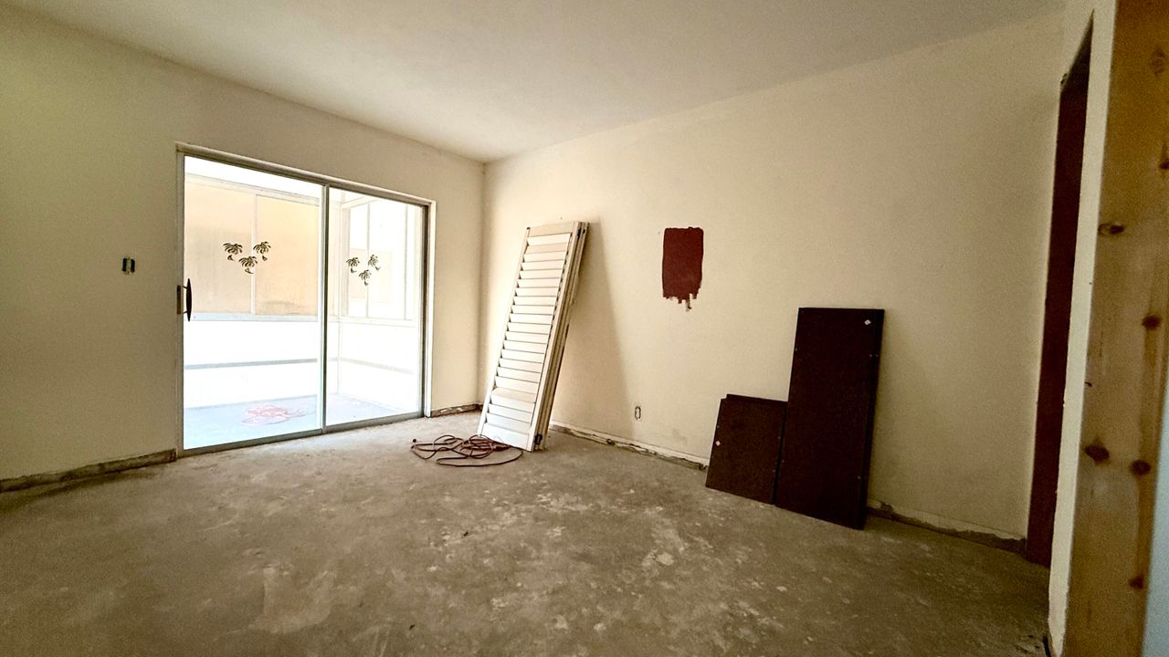 待售: $134,900 (2 贝兹, 2 浴室, 880 平方英尺)