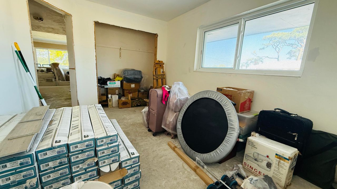 待售: $134,900 (2 贝兹, 2 浴室, 880 平方英尺)