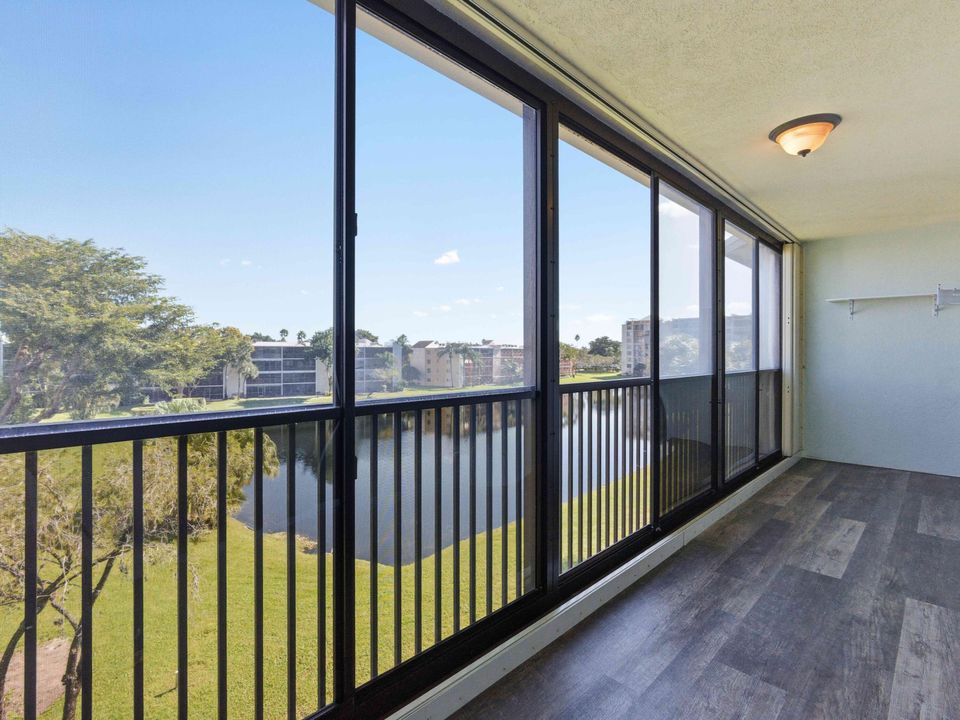 En Venta: $144,900 (2 camas, 2 baños, 1070 Pies cuadrados)