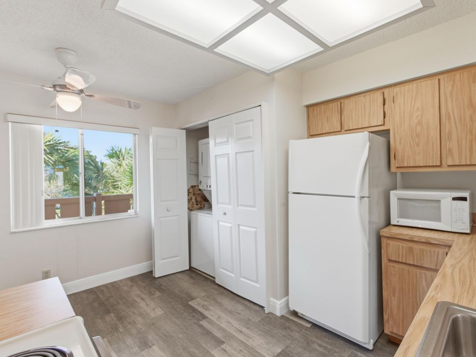 En Venta: $144,900 (2 camas, 2 baños, 1070 Pies cuadrados)