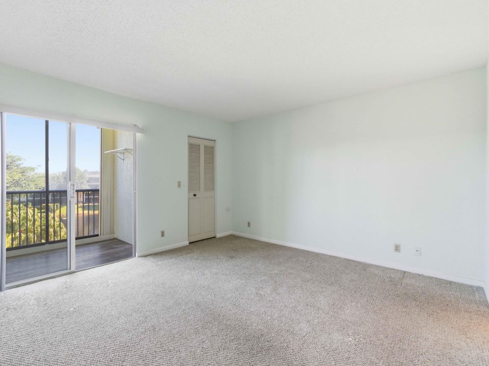 En Venta: $144,900 (2 camas, 2 baños, 1070 Pies cuadrados)