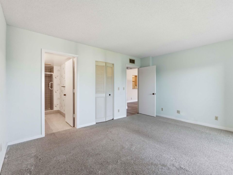 En Venta: $144,900 (2 camas, 2 baños, 1070 Pies cuadrados)