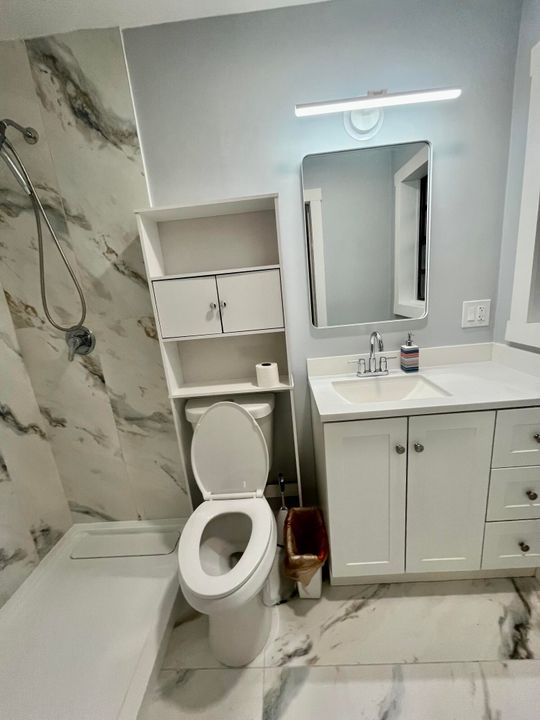 出租: $5,600 (3 贝兹, 2 浴室, 1755 平方英尺)