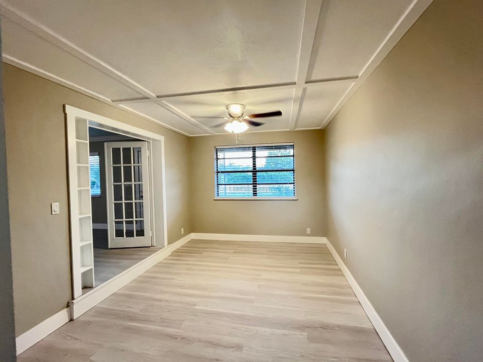 出租: $5,600 (3 贝兹, 2 浴室, 1755 平方英尺)