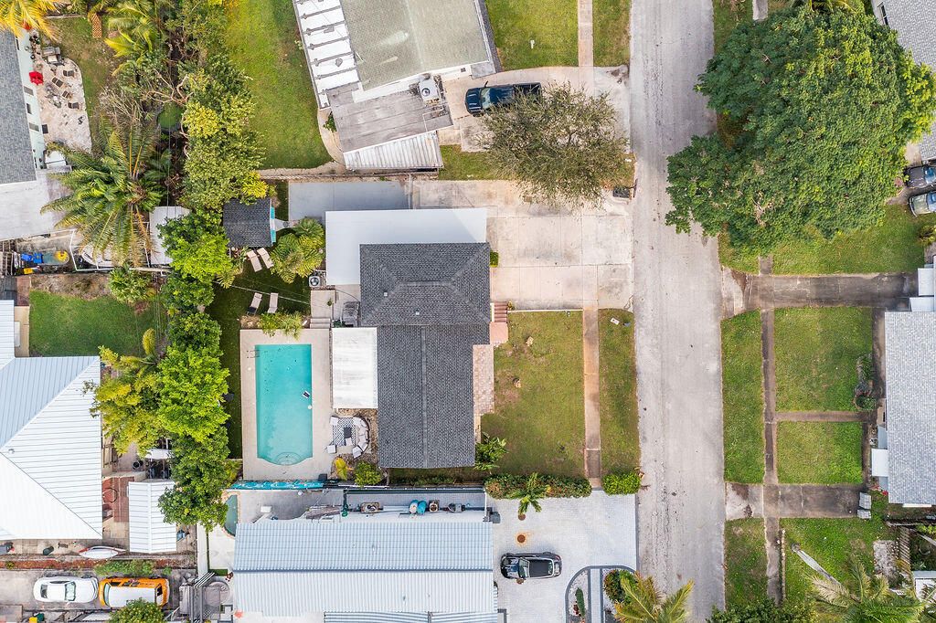 待售: $565,000 (3 贝兹, 2 浴室, 1687 平方英尺)