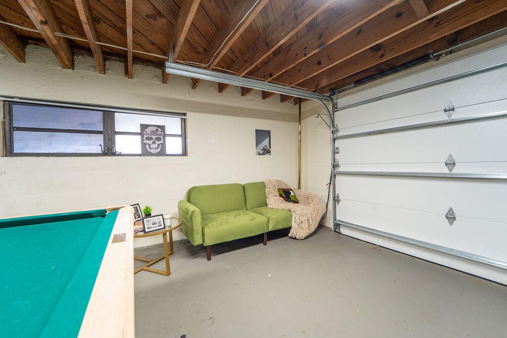 待售: $565,000 (3 贝兹, 2 浴室, 1687 平方英尺)