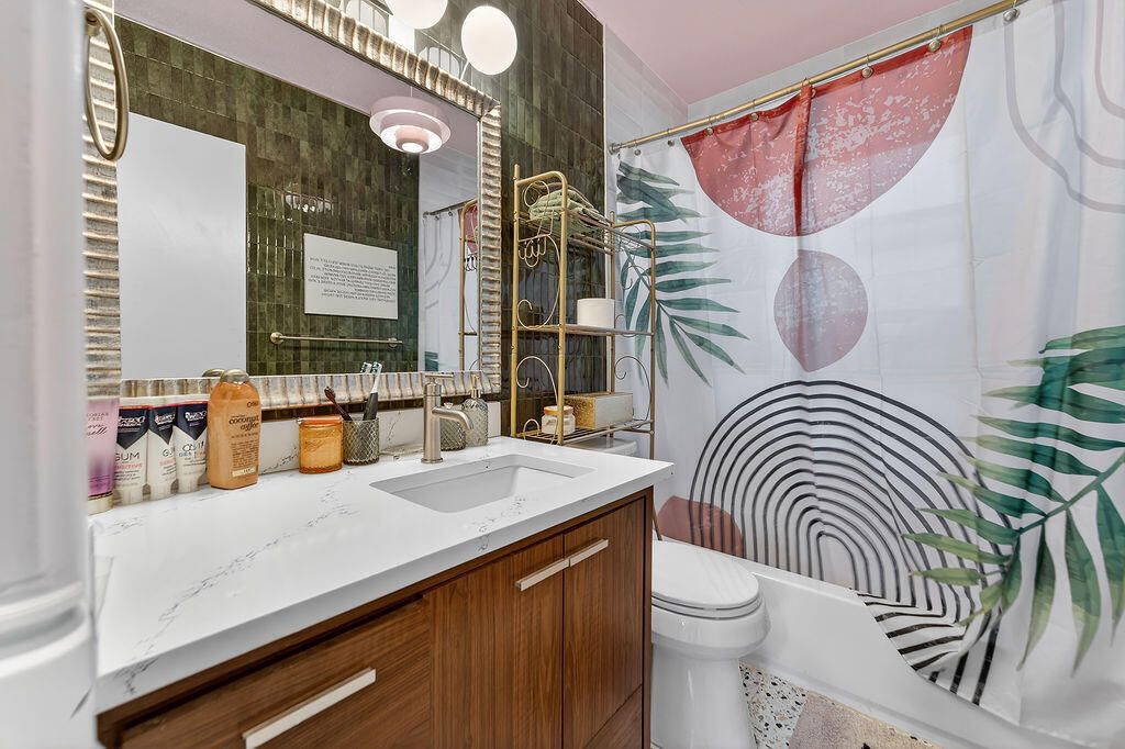 待售: $565,000 (3 贝兹, 2 浴室, 1687 平方英尺)