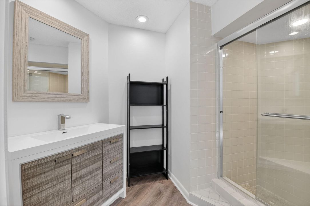 待售: $575,000 (3 贝兹, 2 浴室, 1550 平方英尺)