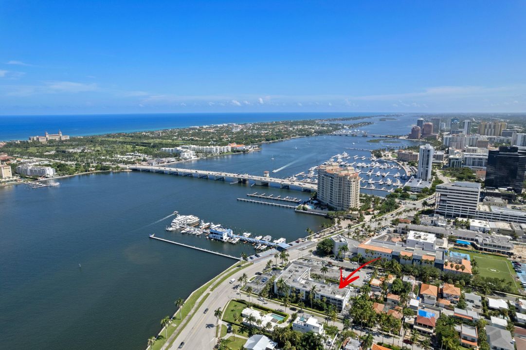 En Venta: $790,000 (2 camas, 2 baños, 963 Pies cuadrados)