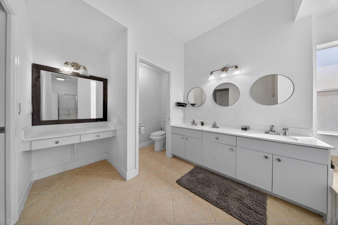 For Sale: $585,500 (4 beds, 2 baths, 2399 Square Feet)