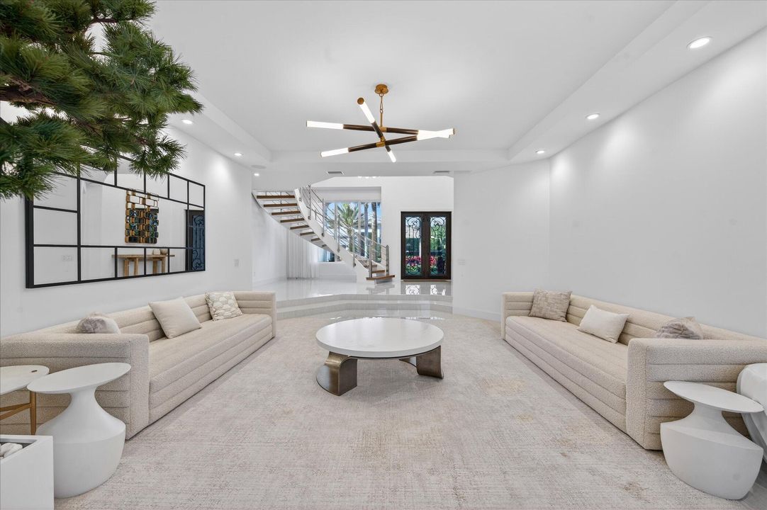 На продажу: $6,375,000 (7 спален, 7 ванн, 7130 Квадратных фут)