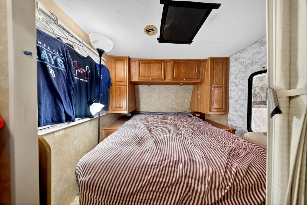 For Sale: $434,500 (3 beds, 2 baths, 1330 Square Feet)