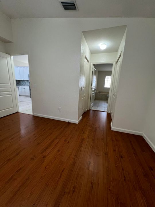 For Sale: $495,000 (4 beds, 2 baths, 1722 Square Feet)