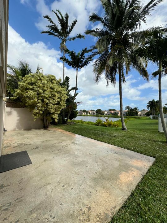 For Sale: $495,000 (4 beds, 2 baths, 1722 Square Feet)